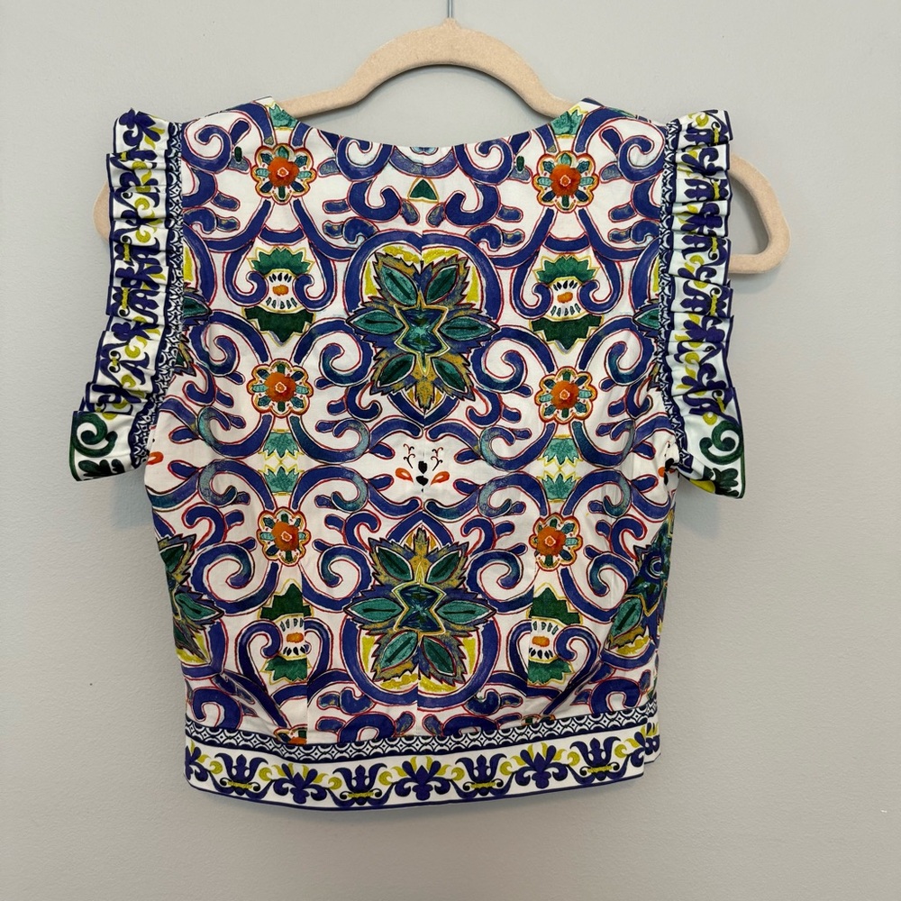ANTONIO MELANI Blue and Pink Flutter Sleeve Crop Blouse - Picture 3 of 5